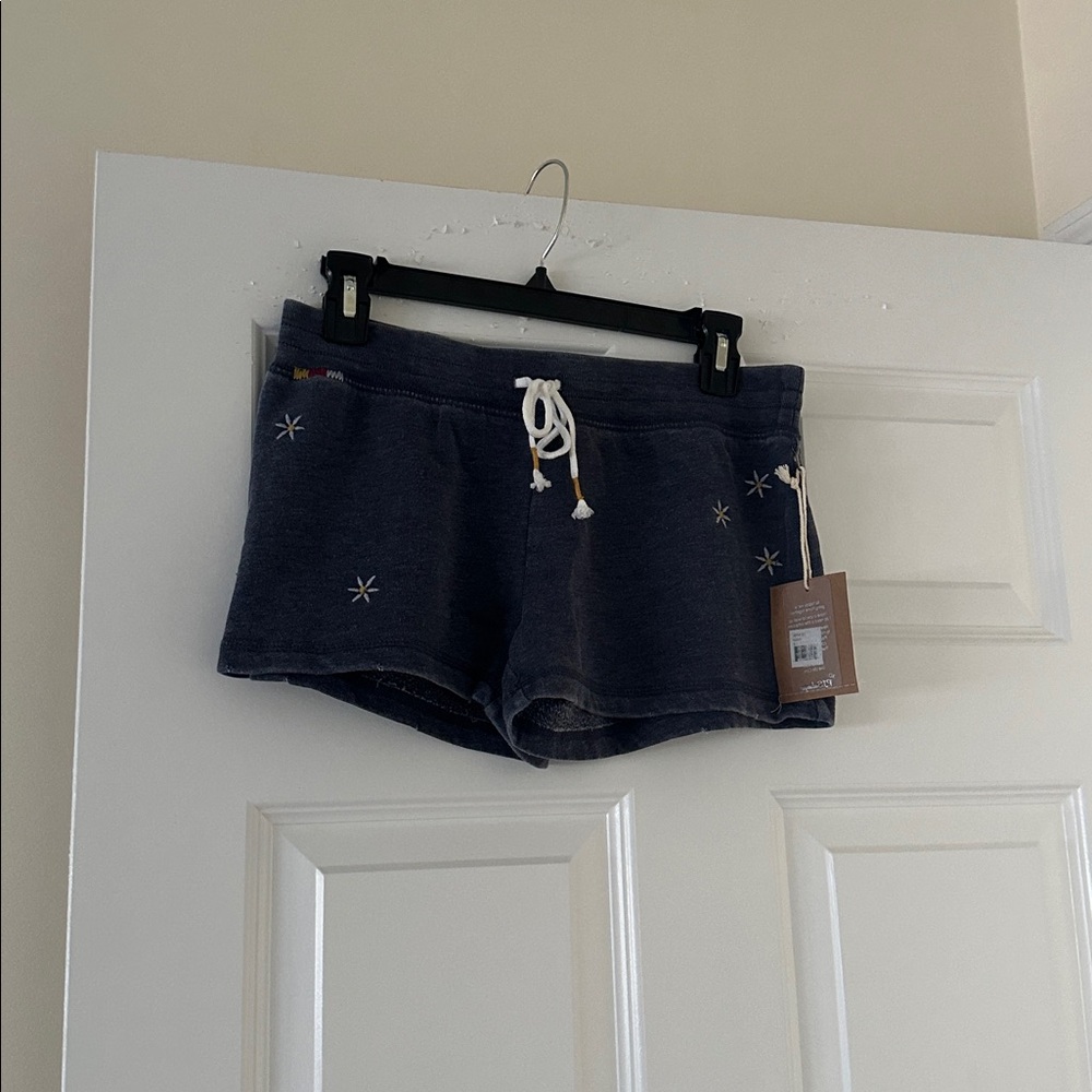 P.J. Salvage Soft Embroidered Floral Sleep/ Lounge Shorts (S) Navy BNWT